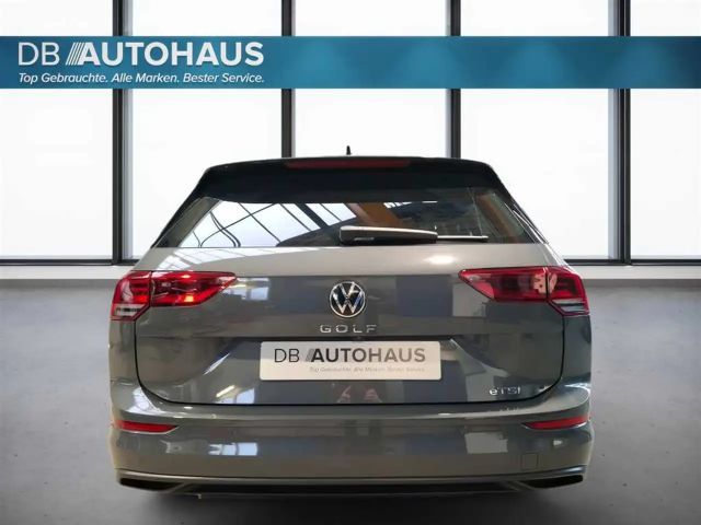 Volkswagen Golf 1.5 eTSI DSG Life