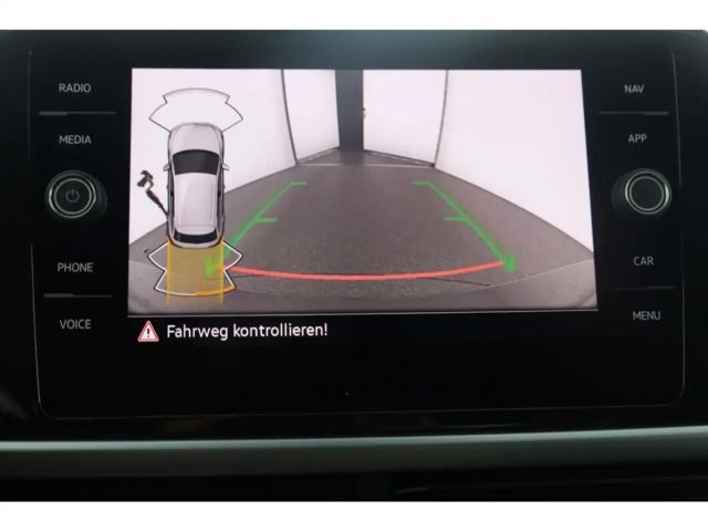 Volkswagen T-Roc 1.5 TSI DSG Life