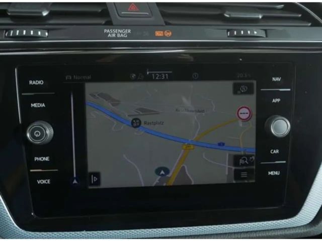 Volkswagen Touran 1.5 TSI DSG