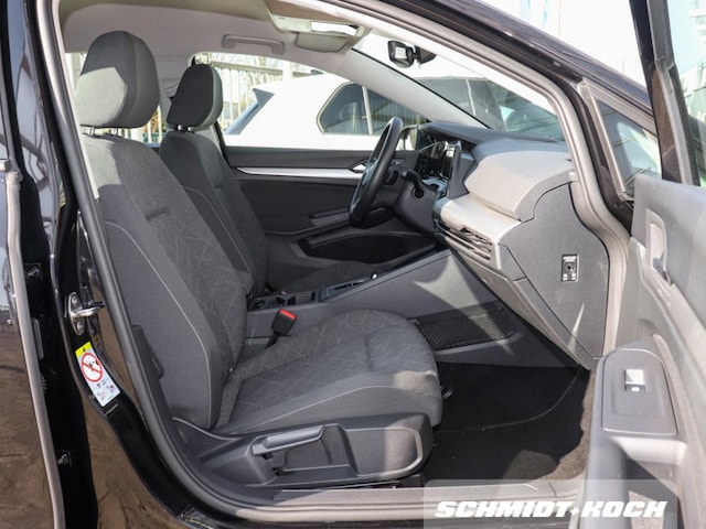 Volkswagen Golf 1.5 eTSI DSG Life Variant