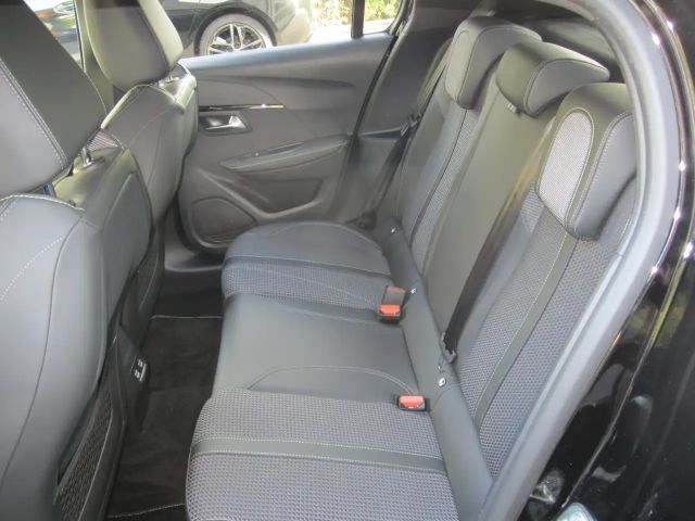 Peugeot E-208 GT-Line