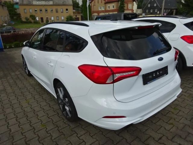 Ford Focus ST Line
