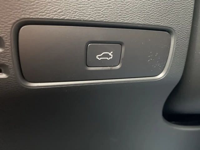 Volvo XC40 Dark Plus