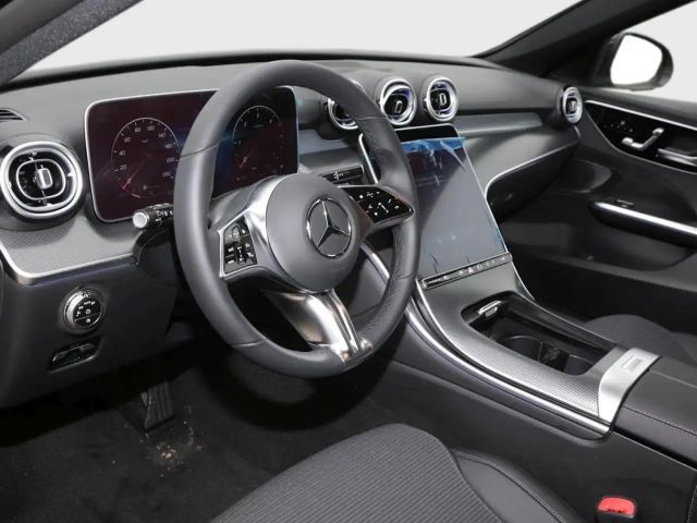 Mercedes-Benz C 200 AVANTGARDE C 200 d Estate