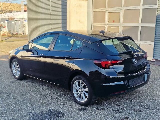 Opel Astra 1.5 CDTI 1.5 Turbo Edition