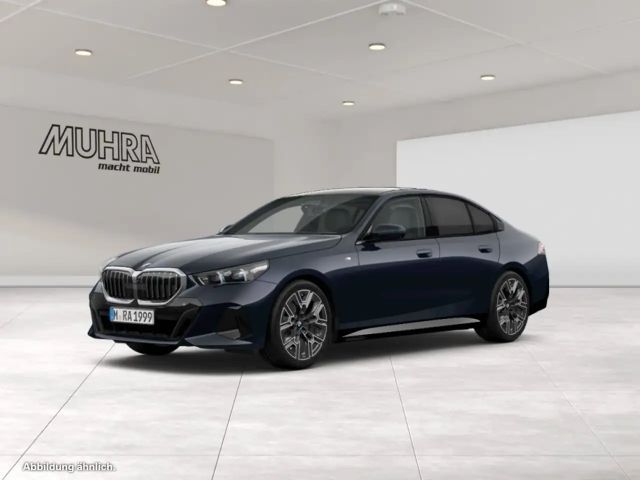 BMW 520 520d M-Sport Sedan xDrive