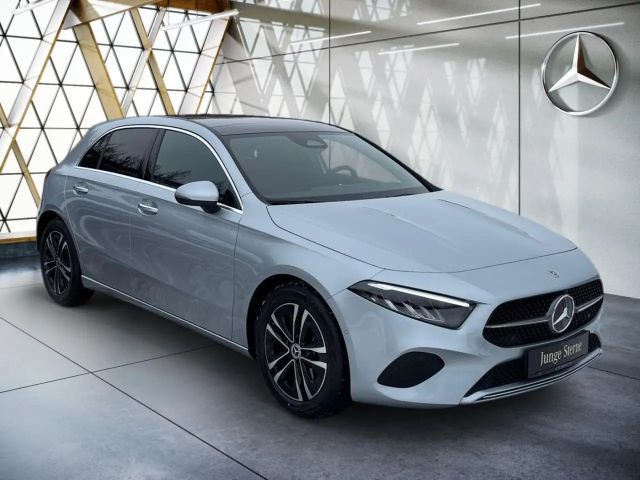 Mercedes-Benz A 200 Progressive
