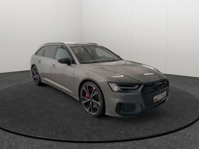 Audi S6 Avant Quattro