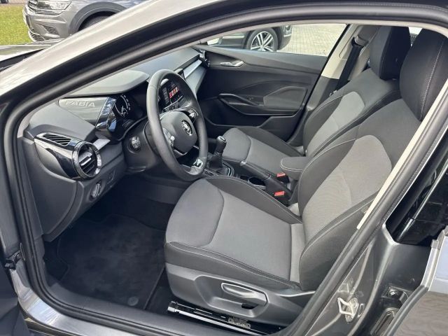 Skoda Fabia 1.0T 70kW*Klima*Sitzheizung*LM*Parksensore Klima