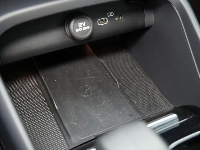 Volvo XC40 Dark Plus