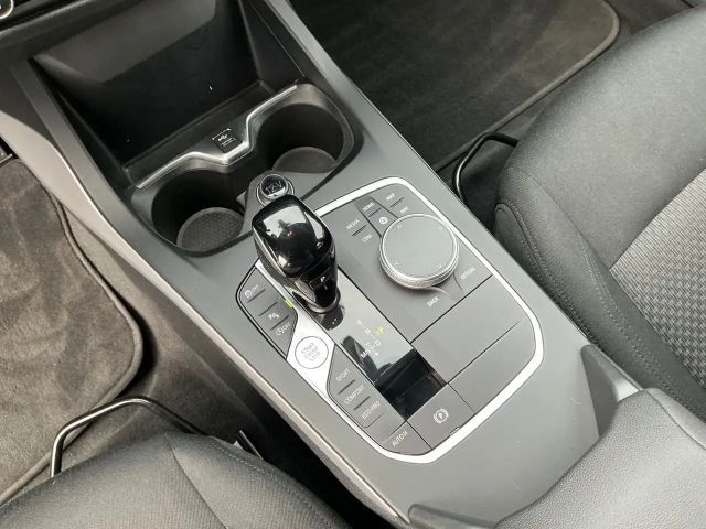 BMW 118 118i Advantage pakket Sedan
