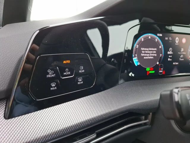 Volkswagen Golf DSG Sport