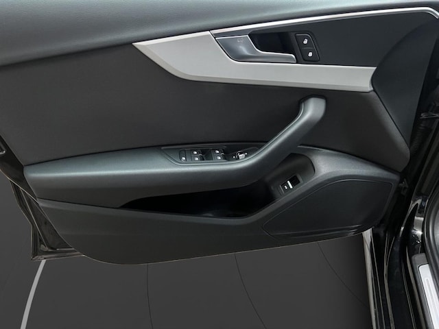 Audi A4 40 TDI Avant Quattro S-Line S-Tronic