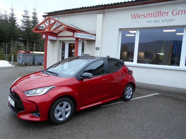 Toyota Yaris Hatchback Hybride Style