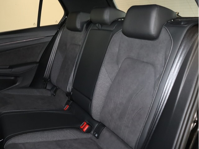 Volkswagen Golf 1.5 eTSI DSG Golf VIII