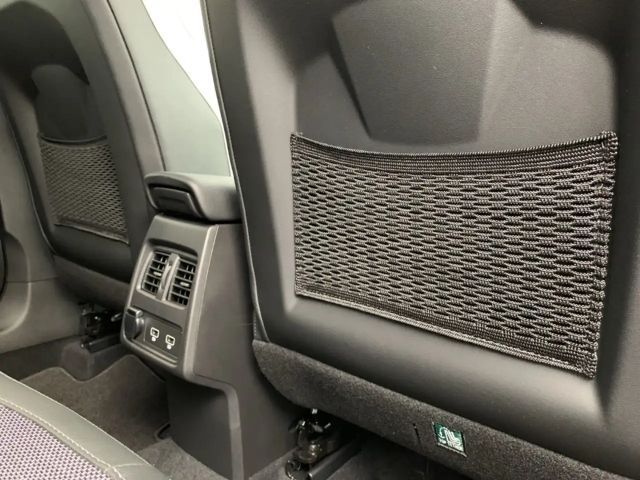 Renault Captur Intens TCe 140