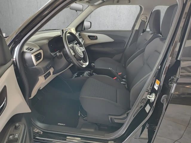 Suzuki Swift Club Hybrid