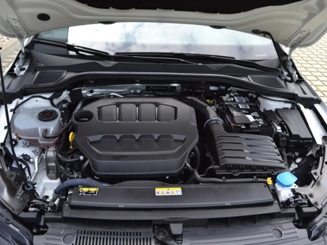 Volkswagen Golf 2.0 TSI DSG GTI Golf VIII