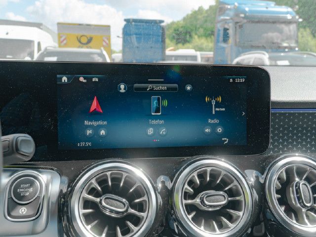 Mercedes-Benz GLB 250 4MATIC