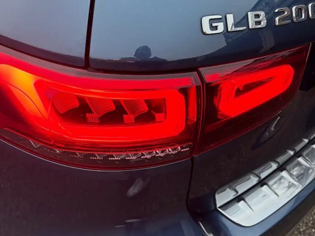 Mercedes-Benz GLB 200 GLB 200 d