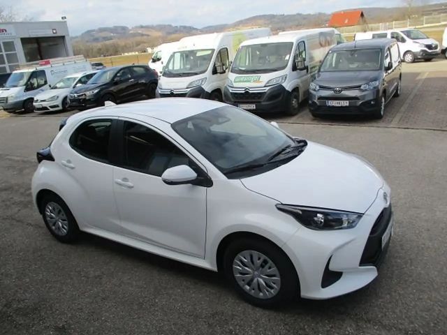 Toyota Yaris City Hybride VVT-i