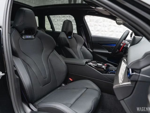 BMW M5 Touring PANORAMA AHK B&W COMFORT-PAKET ALLBLACK