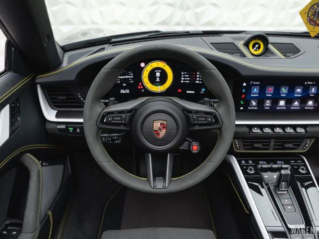 Porsche 992 4 Cabrio GTS Targa Turbo