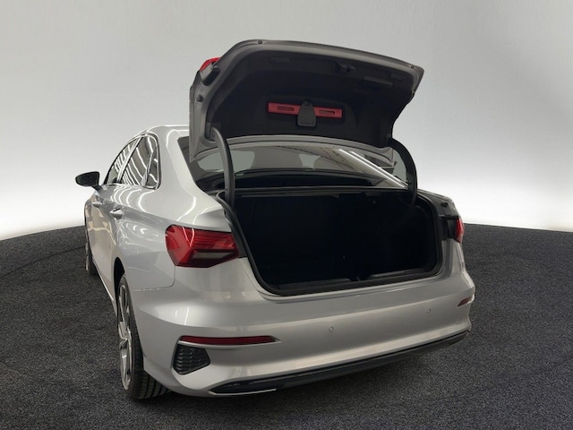 Audi A3 30 TDI S-Tronic Sedan