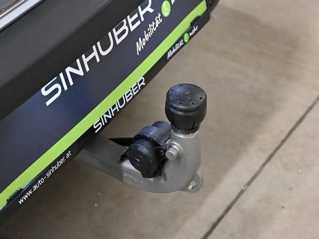 Mercedes-Benz EQA 300 4MATIC