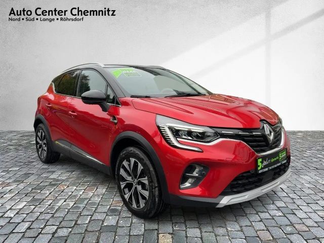 Renault Captur Bose TCe 90 Techno