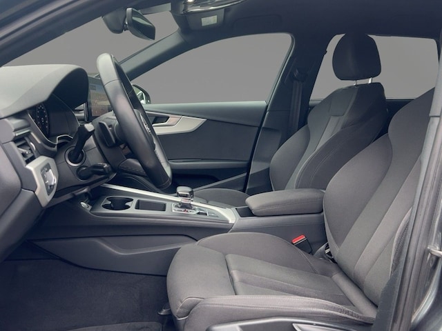 Audi A4 45 TFSI Avant Quattro S-Tronic