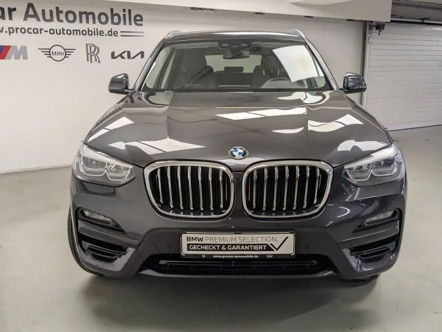 BMW X3 xDrive30e