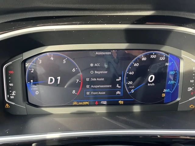 Volkswagen T-Roc 1.5 TSI DSG R-Line