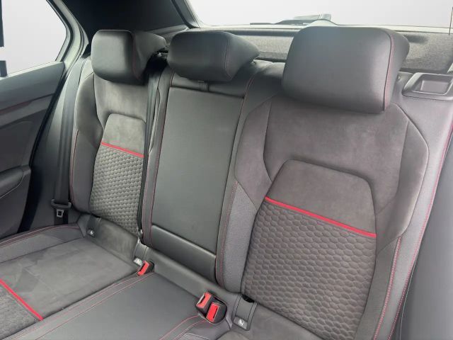 Volkswagen Golf 2.0 TSI DSG GTI Style