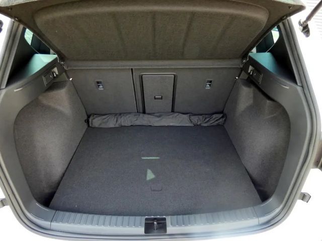 Cupra Ateca 2.0 #4DRIVE #AHZV #ACC #LEDER