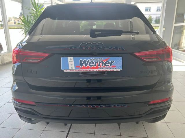 Audi Q3 35 TFSI S-Line