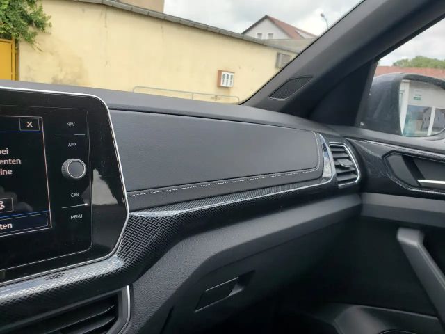 Volkswagen T-Cross 1.0 TSI DSG IQ.Drive R-Line