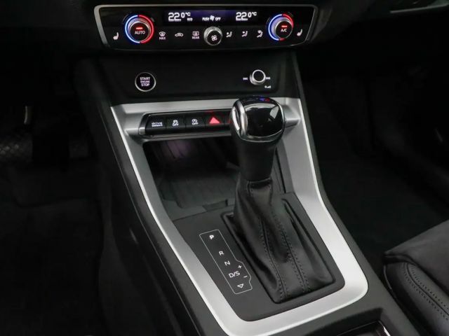 Audi Q3 35 TFSI S-Line S-Tronic