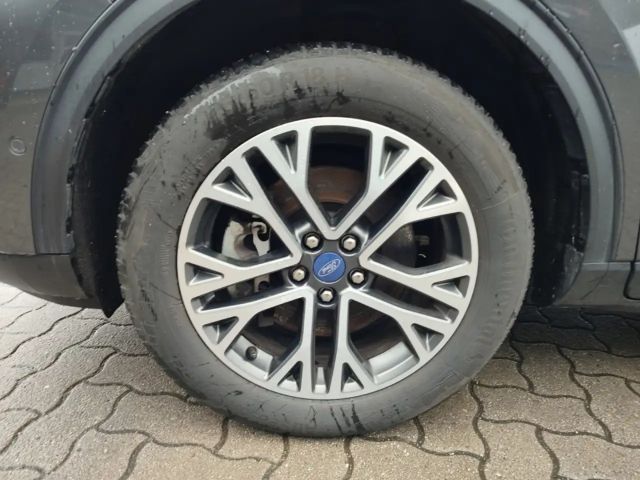 Ford Kuga Plug in Hybrid Titanium