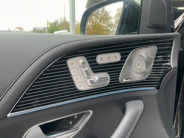 Mercedes-Benz GLS 600 Maybach