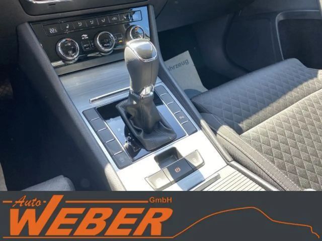 Skoda Superb 2.0 TDI Combi