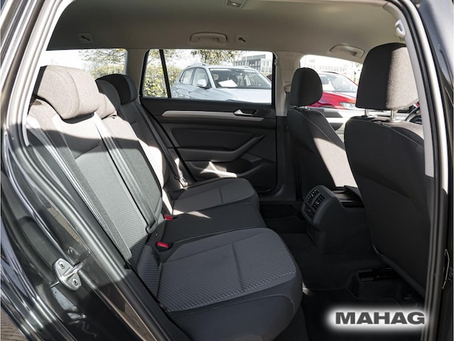 Volkswagen Passat 1.5 TSI DSG Variant