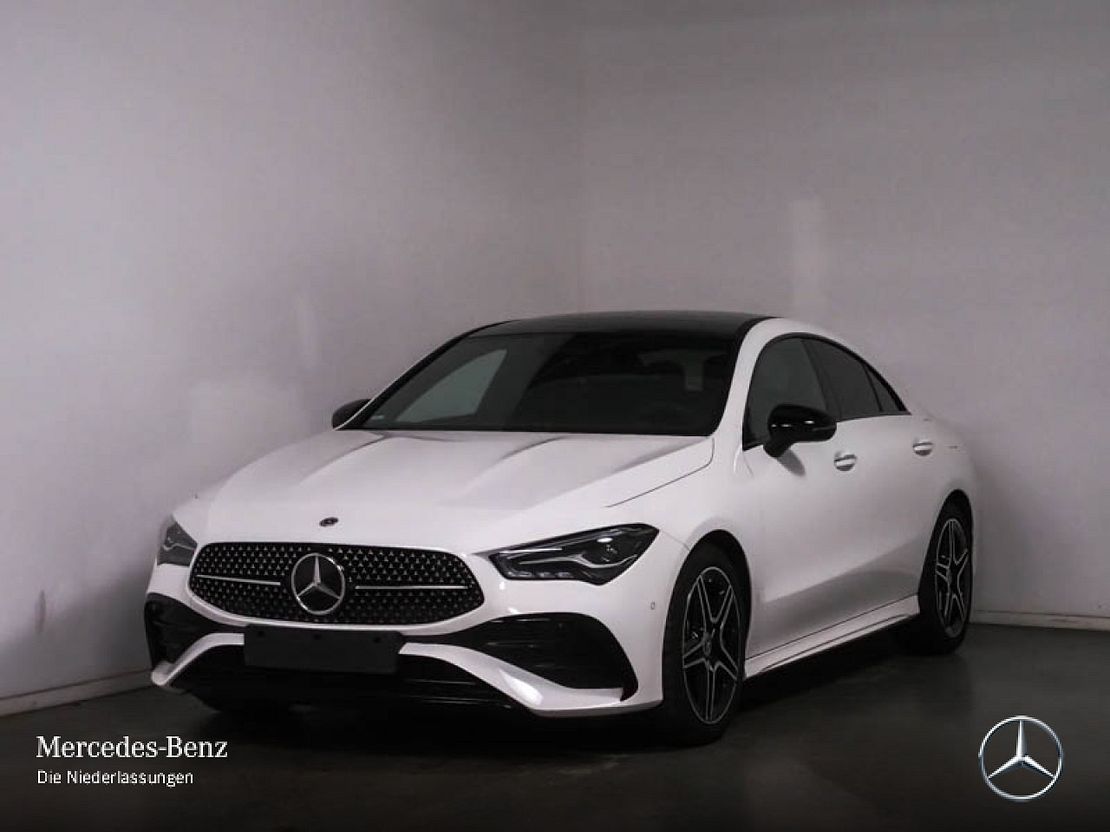 Mercedes-Benz CLA 200 AMG Line Coupé