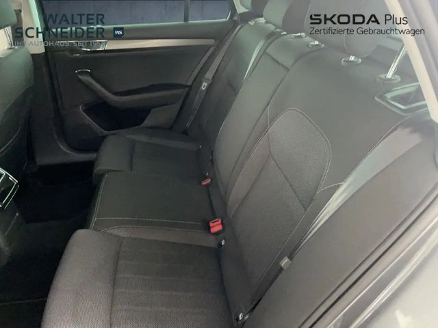 Skoda Superb 2.0 TDI Combi Style Style