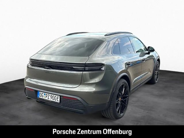 Porsche Macan 4