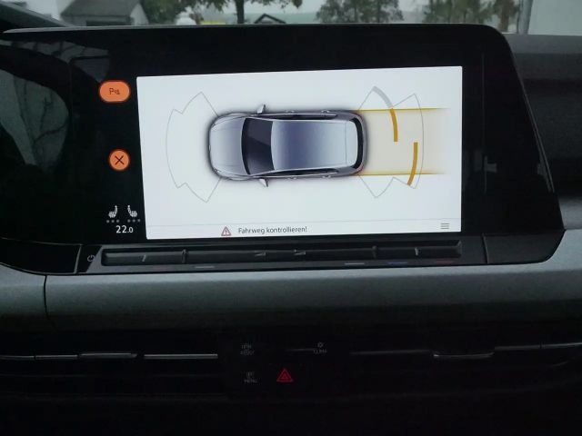 Volkswagen Golf Life