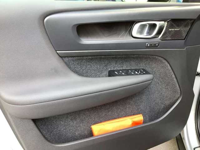 Volvo XC40 Dark Plus