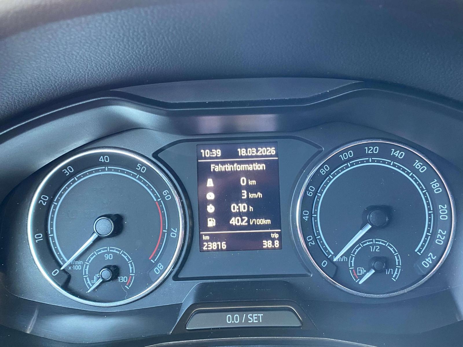 Skoda Scala LED, SmartLink