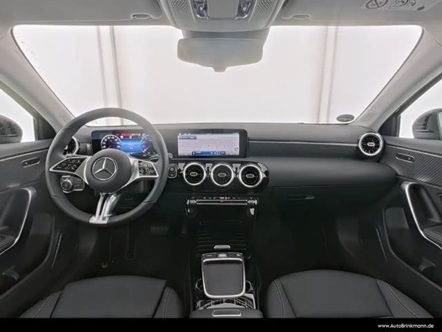 Mercedes-Benz A 180 Progressive