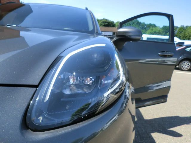 Ford Puma EcoBoost ST Line